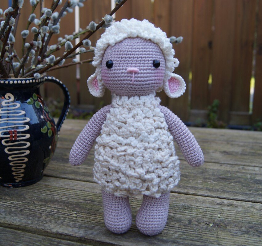 PDF German, Häkelanleitung Lämmchen Lars in deutsch