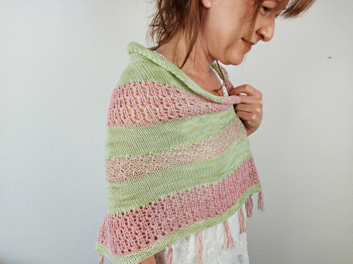 Strickanleitung Tuch "Mandelblüte"