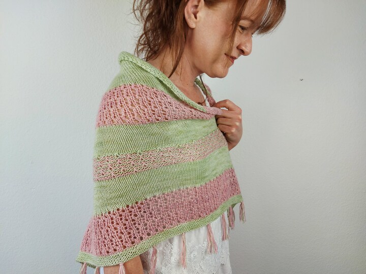 Strickanleitung Tuch "Mandelblüte"