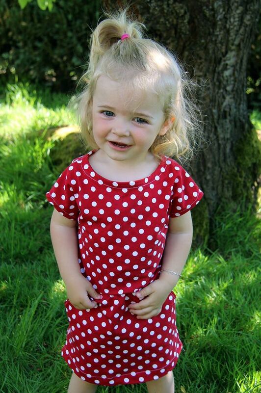 Kleid/Shirt Kinder – E-Book Schnittmuster Gr. 74-128 – Helvi Kids - Bild 29