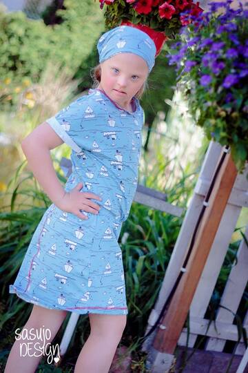 Kleid/Shirt Kinder – E-Book Schnittmuster Gr. 134-176 – Helvi Teens