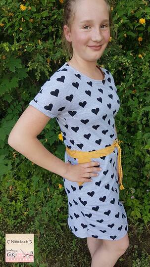 Kleid/Shirt Kinder – E-Book Schnittmuster Gr. 134-176 – Helvi Teens