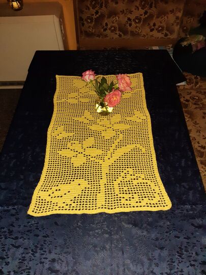 Tischläufer Frühling "Frühling" Häkelanleitung