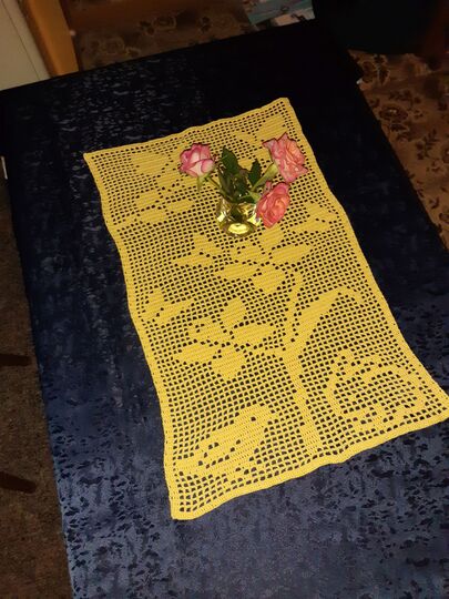 Tischläufer Frühling "Frühling" Häkelanleitung