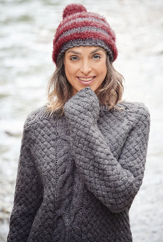 Strickanleitung: Silbergrauer Zopf-Raglanpulli mit Mütze - Bild 5
