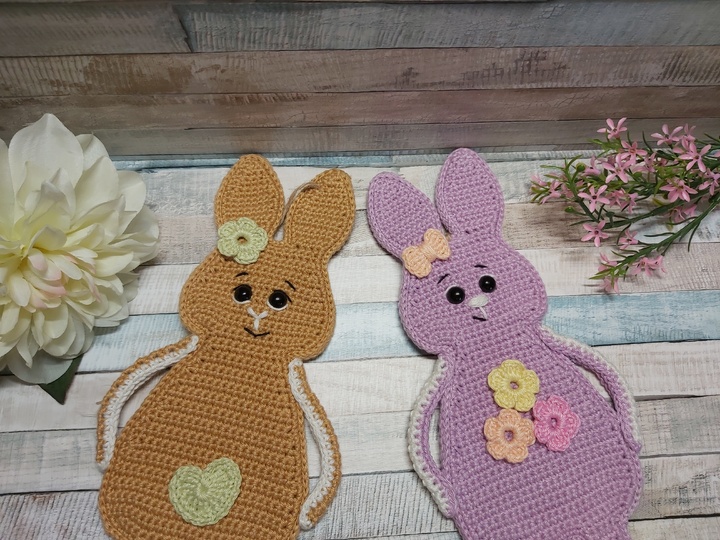 Häkelanleitung "Hasi-Aufhänger" (Wand/Tür/Fensterhänger/ Blumenstecker)