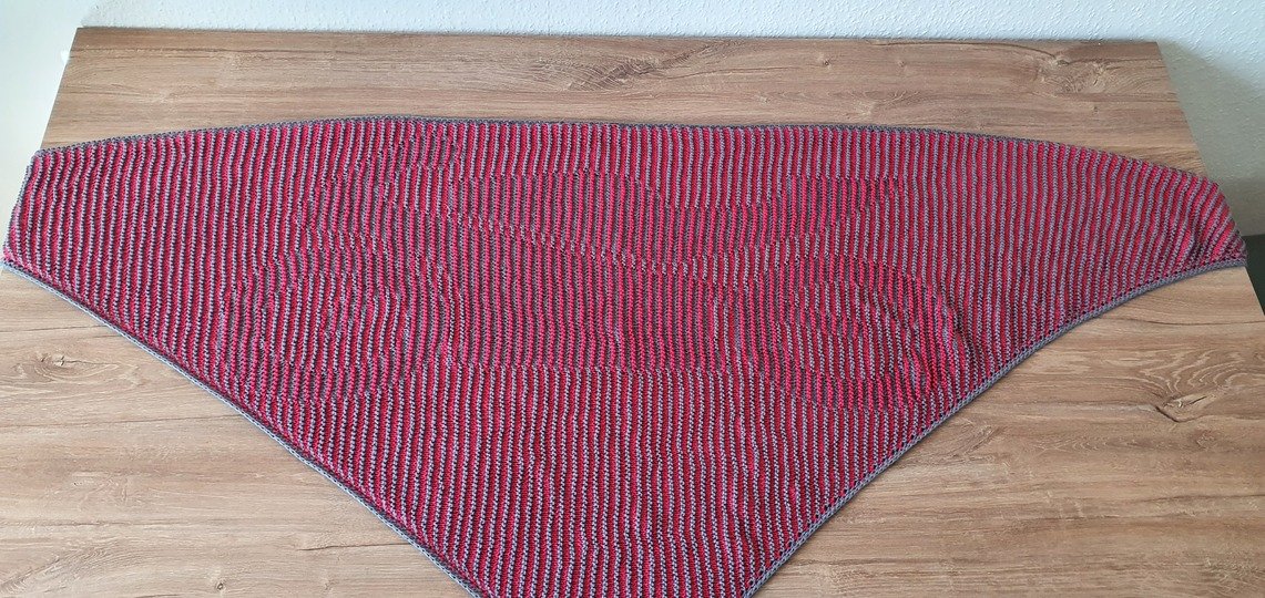 Motorcycle, Shadow Knitting, Illusion Knitting, Motif Shawl