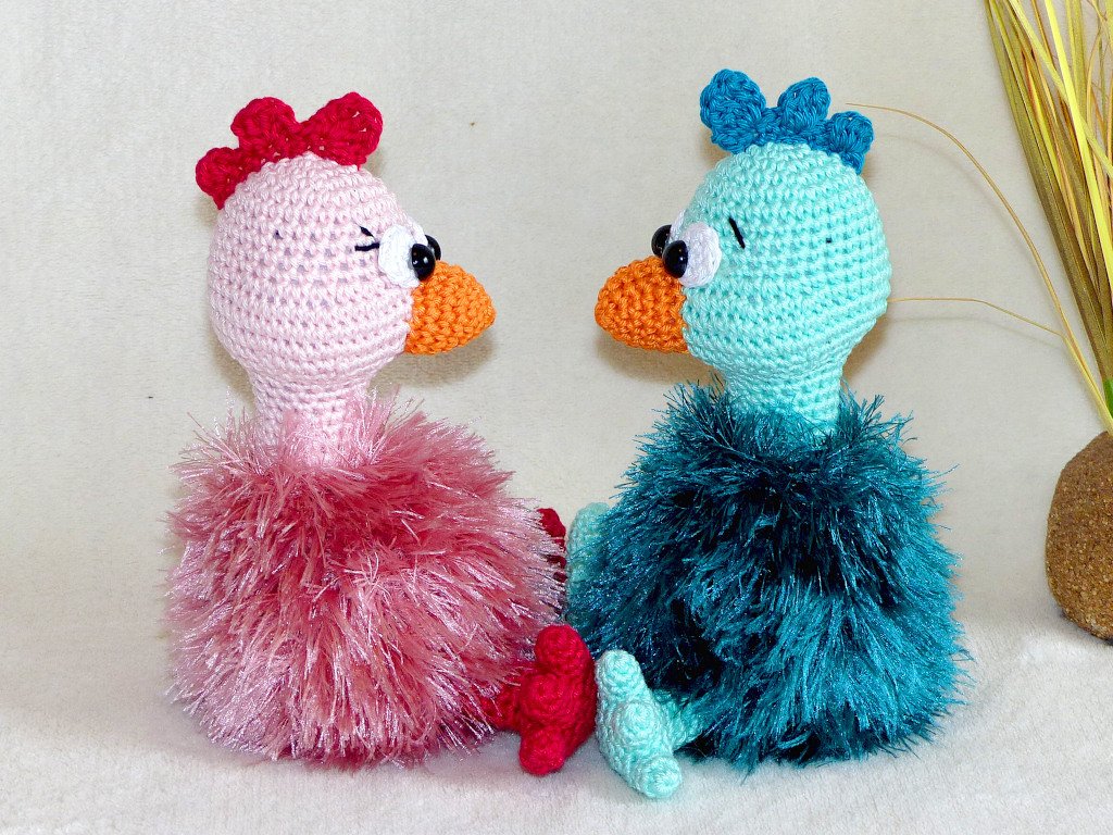 Crochet Pattern Fluffy chicken