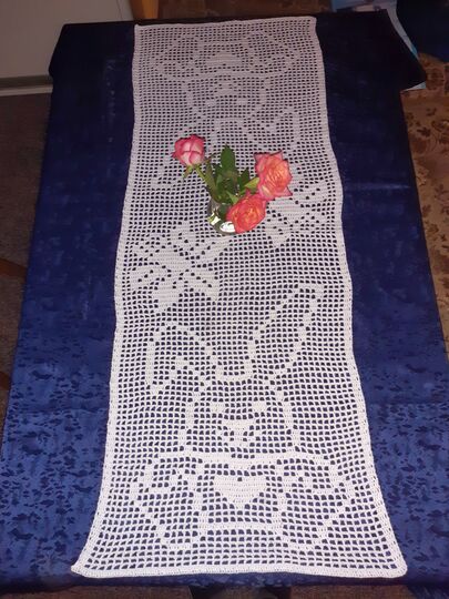 Tischläufer Frühling "Häschen" Häkelanleitung