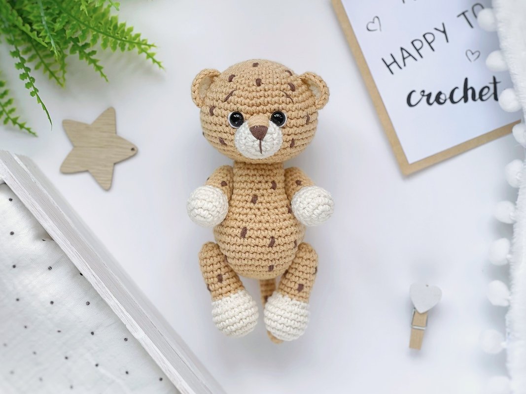 Safari Leopard Häkelanleitung amigurumi