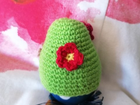 PDF Häkelanleitung für einen Eierwärmer Motiv Blumenwiese, für Anfänger