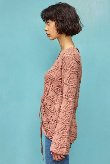 Strickanleitung: Leichter Lacepulli mit Raffung