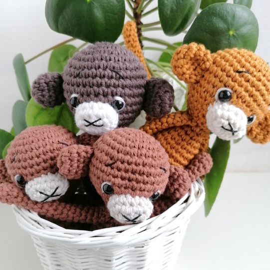 Pattern Amigurumi Pippo the monkey