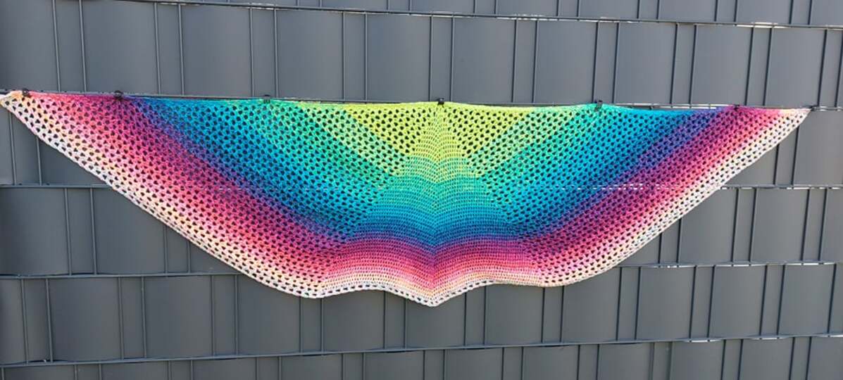 -	Häkelschriftanleitung Tuch „engelenvleugels“  -