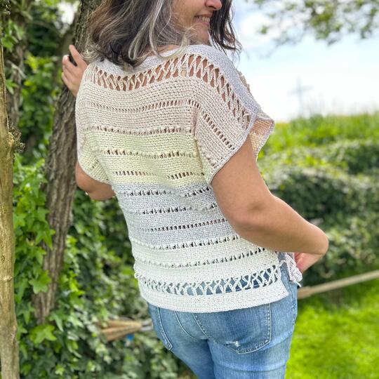 Seafoam PonShirt - Häkelponcho und Shirt in einem