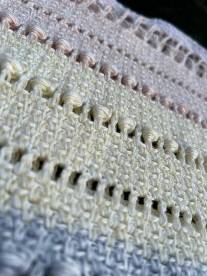 Seafoam PonShirt - Häkelponcho und Shirt in einem