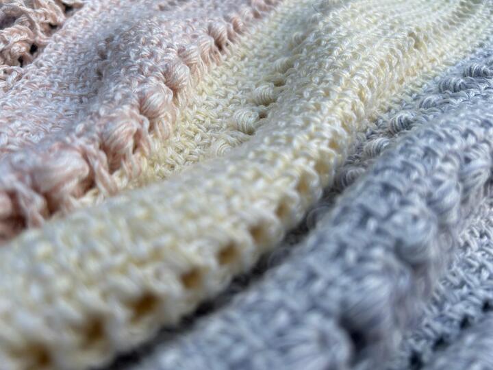 Seafoam PonShirt - Häkelponcho und Shirt in einem