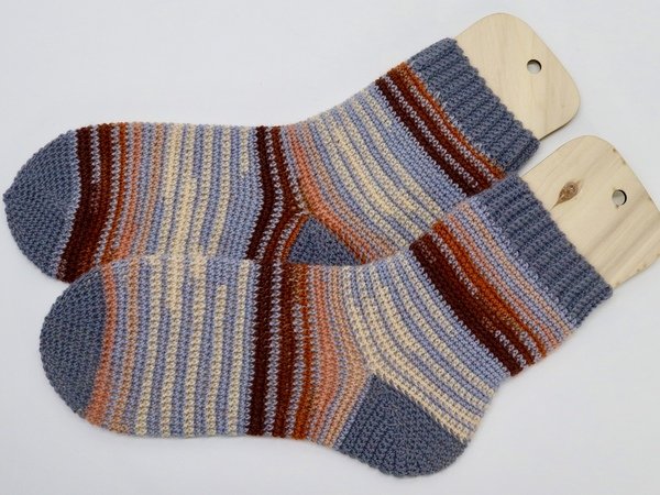 Crochet Socks for Beginners - Crochet Pattern
