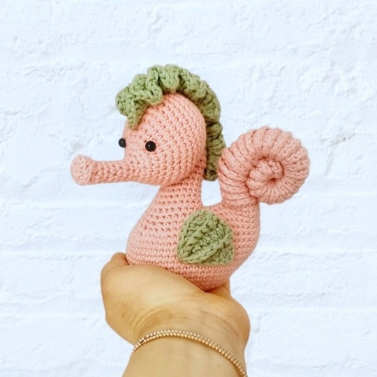 Häkelanleitung Seepferdchen (Kombianleitung: Chenille- & Baumwoll-Version)