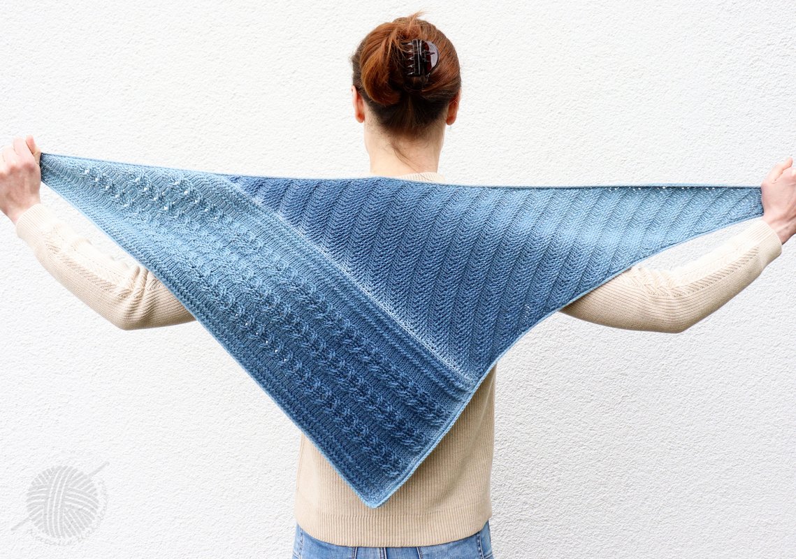 asymmetrisches Tuch "Prestige" (Zopfmuster, Gr. veränderbar) - Bild 2