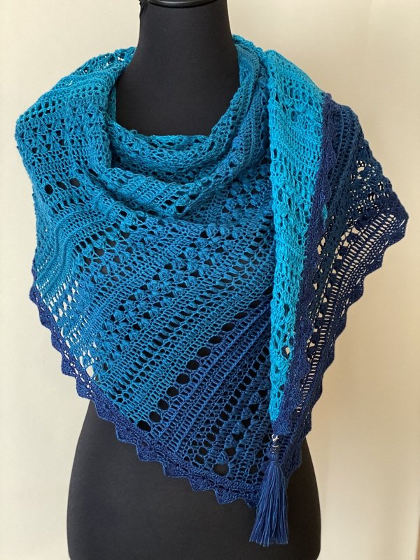 Anleitung "Alea iacta est!" - Dreieckstuch - Bild 12