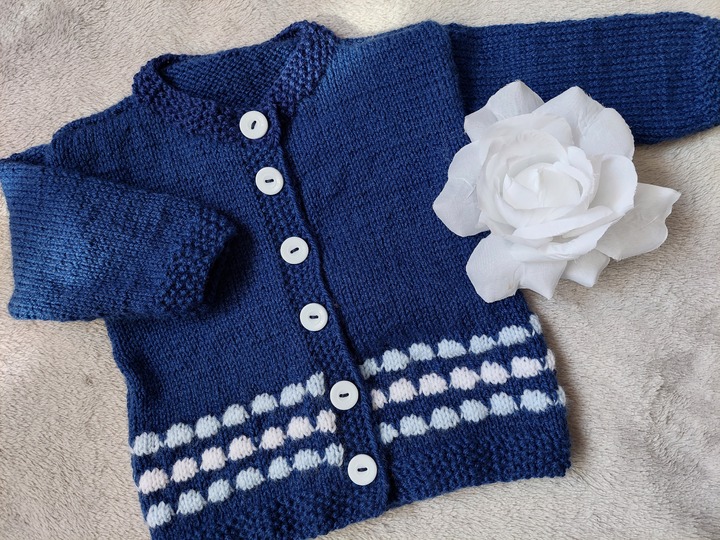 Strickanleitung Babyjacke Bubblemuster mal anders Größe 74/80!