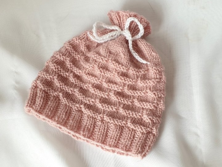 Strickanleitung Babymütze, Baby-Mütze ca. 0 - 5 Monate, Bogenmuster  #297