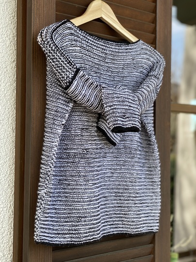 Nahtloser Wende-Sweater "Lakritz" in 6 Größen