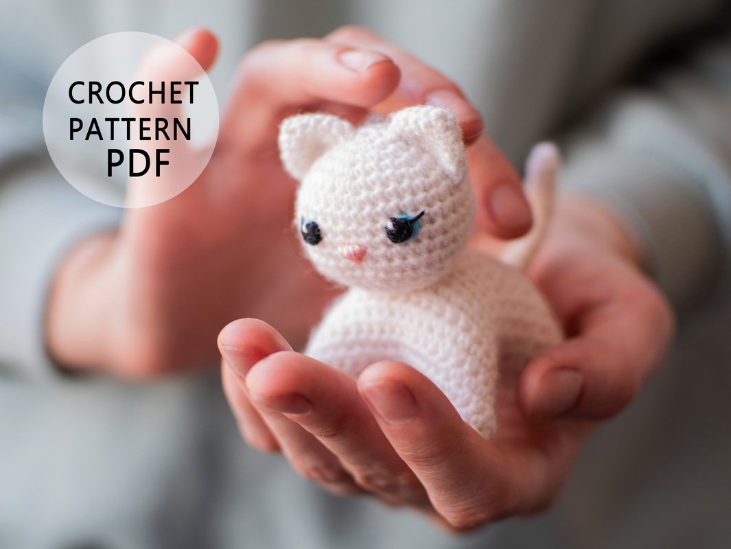 Cat crochet pattern Luna the kitty