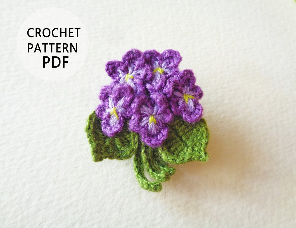 Crochet pattern Flower brooch with violets