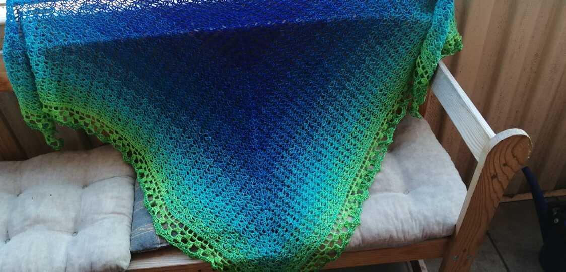 Häkelanleitung - Tuch "Gwen"