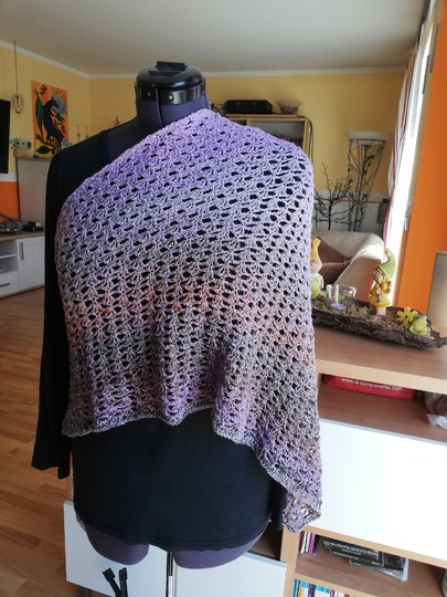 Häkelanleitung - Tuch "Gwen"