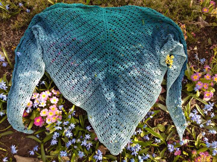 Häkelanleitung - Tuch "Gwen"