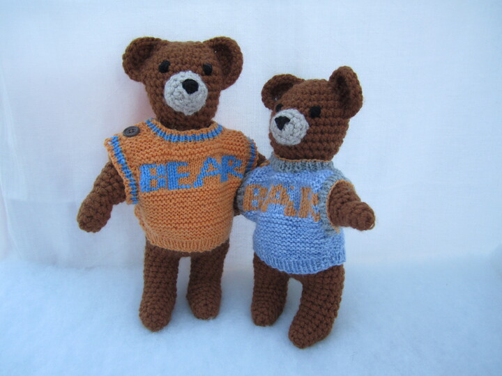 Häkelanleitung für Teddybär mit Brummstimme, Brummbär mit Pulli, PDF Datei