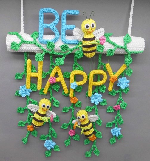 Be Happy Hängedeko für Tür & Wand - einfach aus Wollresten
