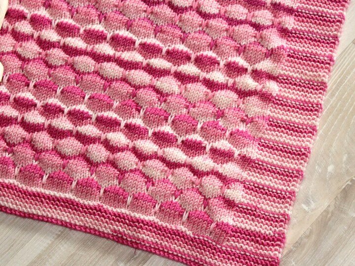 Strickanleitung Babydecke, Wagendecke, Krabbeldecke, Plaid ca. 75 x 75 cm