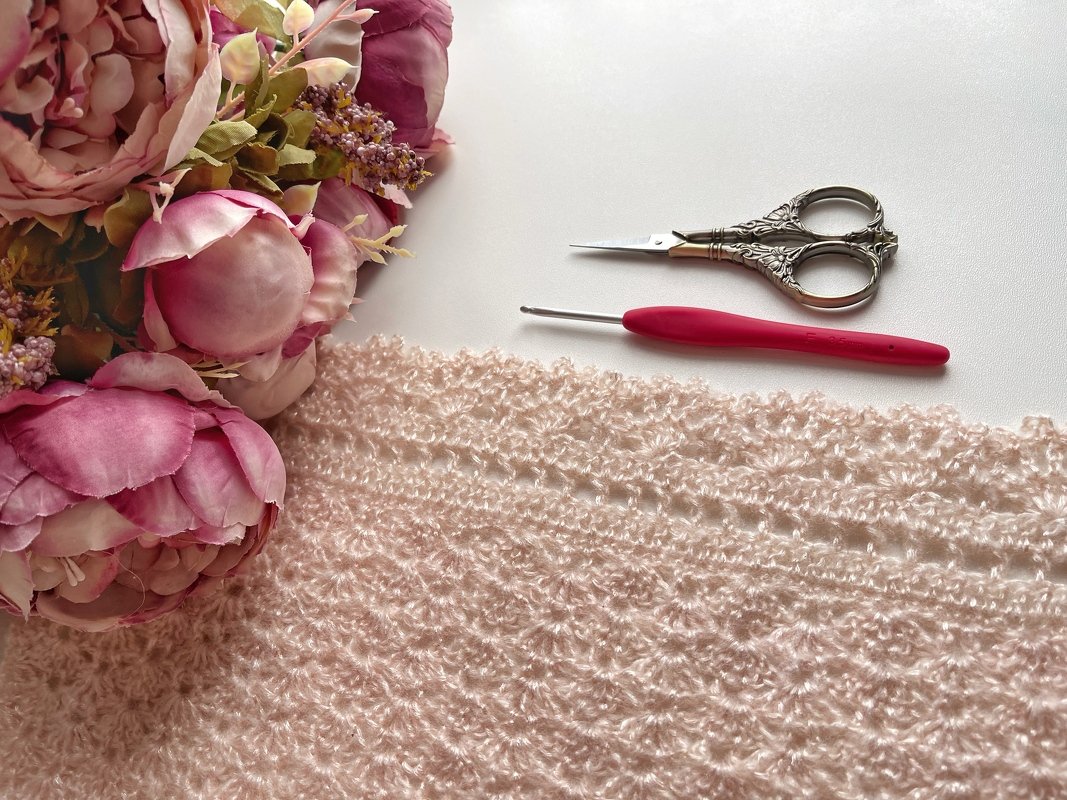 Annie Rectangular Shawl - Image 3