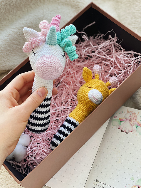 Crochet baby rattle amigurumi Patterns: Cow, Unicorn, Giraffe (PDF file). - Image 3