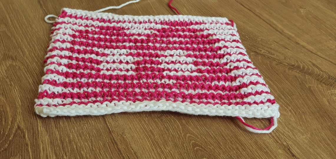 Schattenstricken, Illusionsstricken, Buchstabe "B"