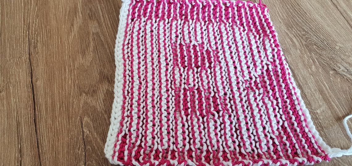 Schattenstricken, Illusionsstricken, Buchstabe "B"