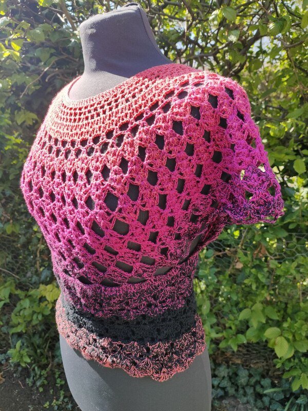 Top Sweet Kiss - als Top oder Kleid häkelbar - Bild 2