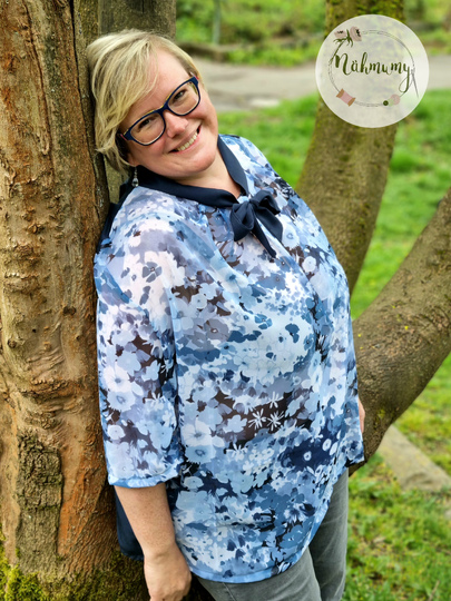Schnittmuster Bluse mit Stehkragen und optionaler Schleife Damen Gr. 32-62