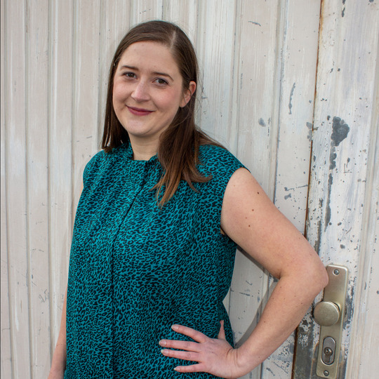 Schnittmuster Bluse mit Stehkragen und optionaler Schleife Damen Gr. 32-62