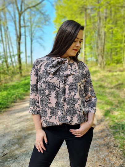 Schnittmuster Bluse mit Stehkragen und optionaler Schleife Damen Gr. 32-62