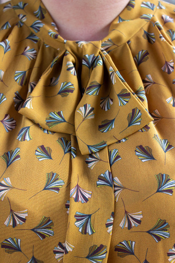 Schnittmuster Bluse mit Stehkragen und optionaler Schleife Damen Gr. 32-62
