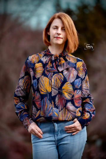 Schnittmuster Bluse mit Stehkragen und optionaler Schleife Damen Gr. 32-62