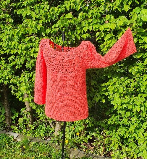 Häkelanleitung Korallino: modischer Pullover oder luftiges Sommershirt
