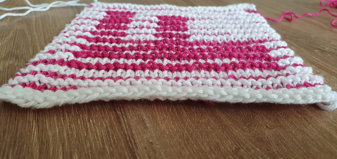 Schattenstricken, Illusionsstricken, Buchstabe "F"