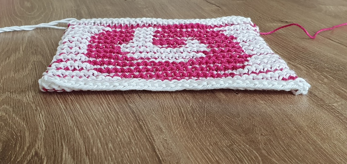 Schattenstricken, Illusionsstricken, Buchstabe "G"