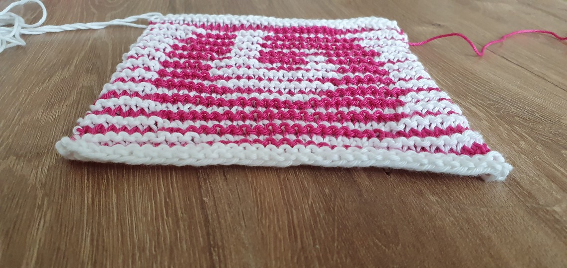 Schattenstricken, Illusionsstricken, Buchstabe "G"